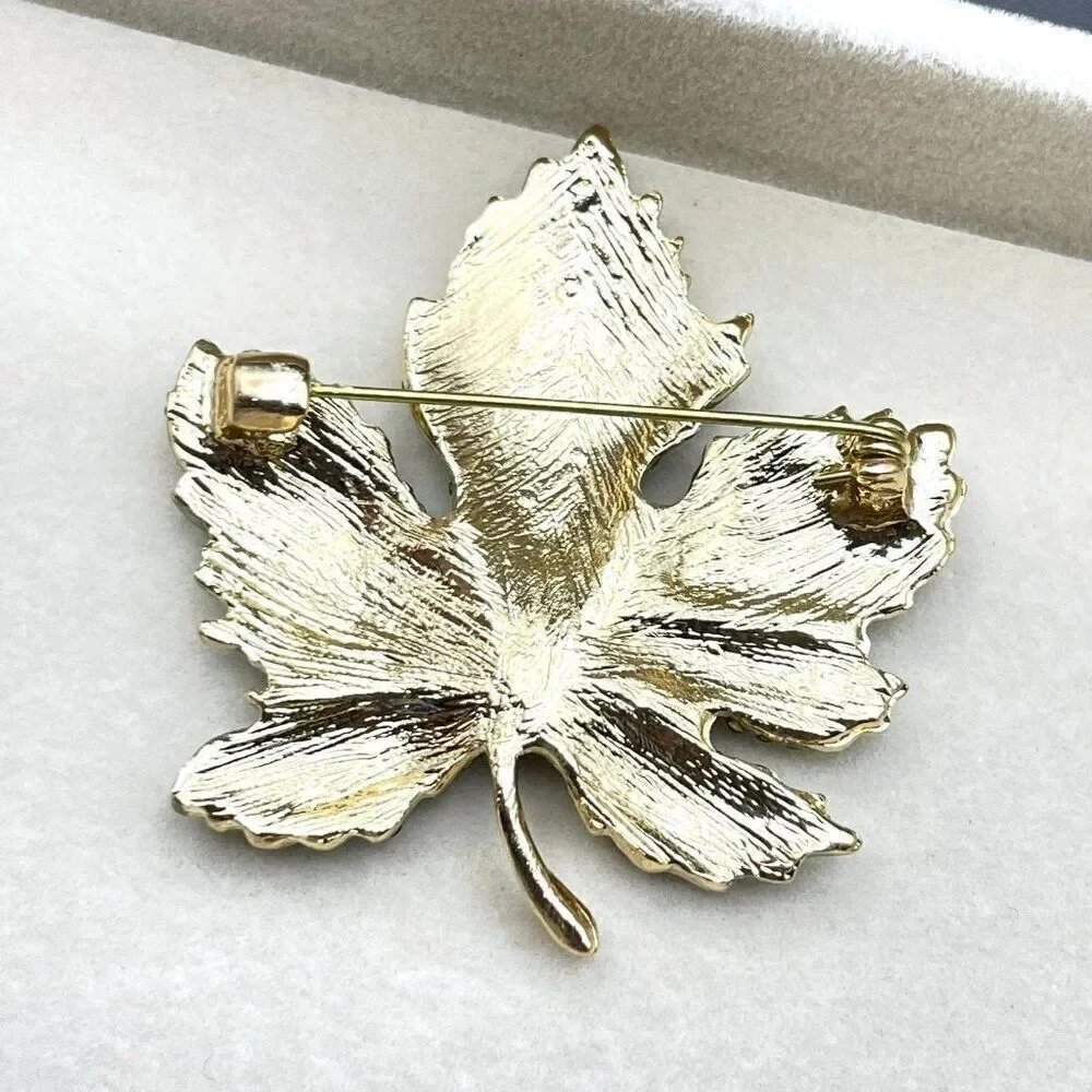 Yellow Gold with Peridot and Aquamarine Crystal Maple Leaf Pin Back Brooch